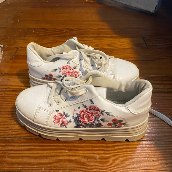 Dolls Kill Shoes - Koi Footwear Platform Sneakers